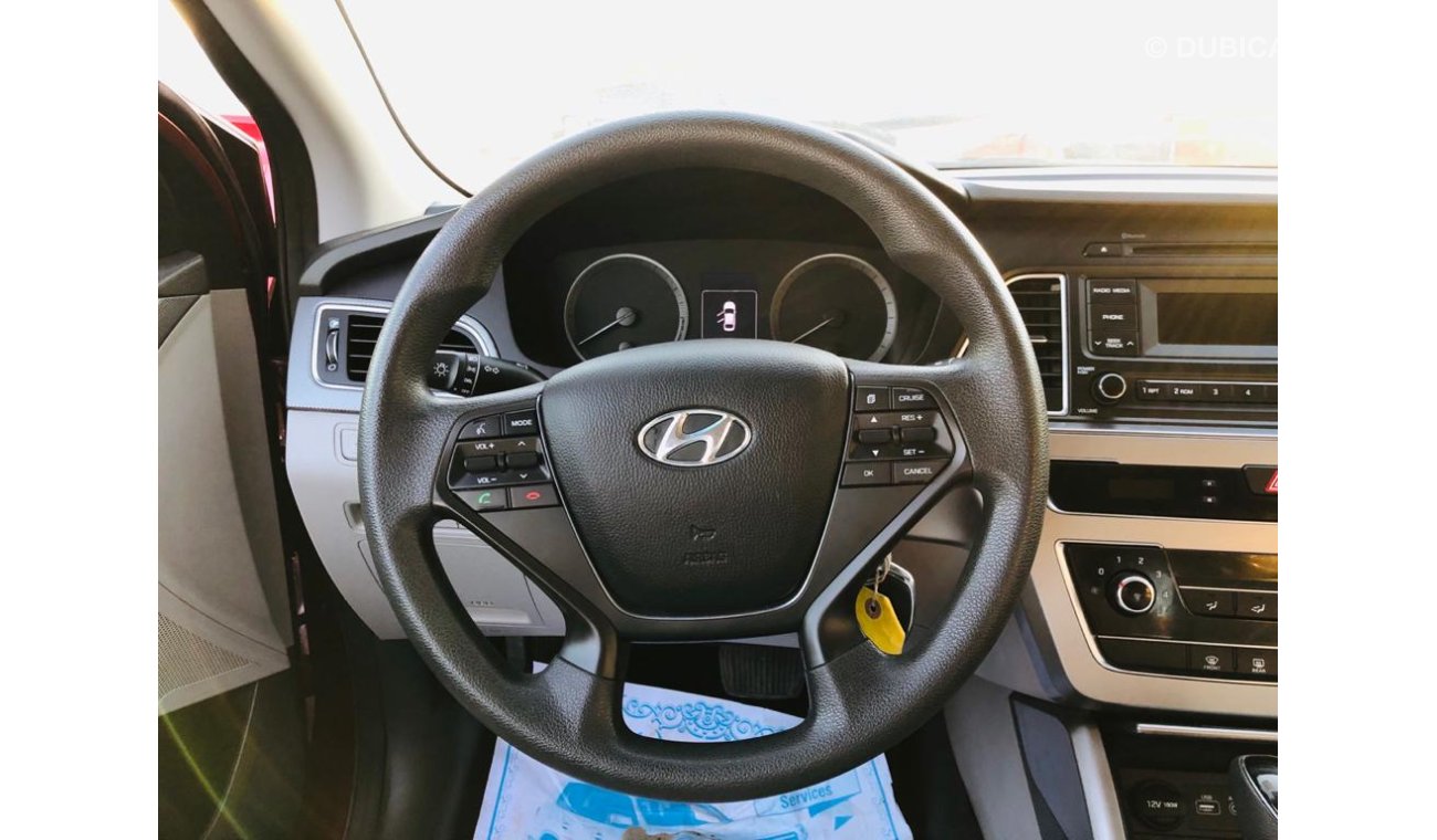 Hyundai Sonata CRUISE-CLEAN INTERIOR-LOW MILAGE