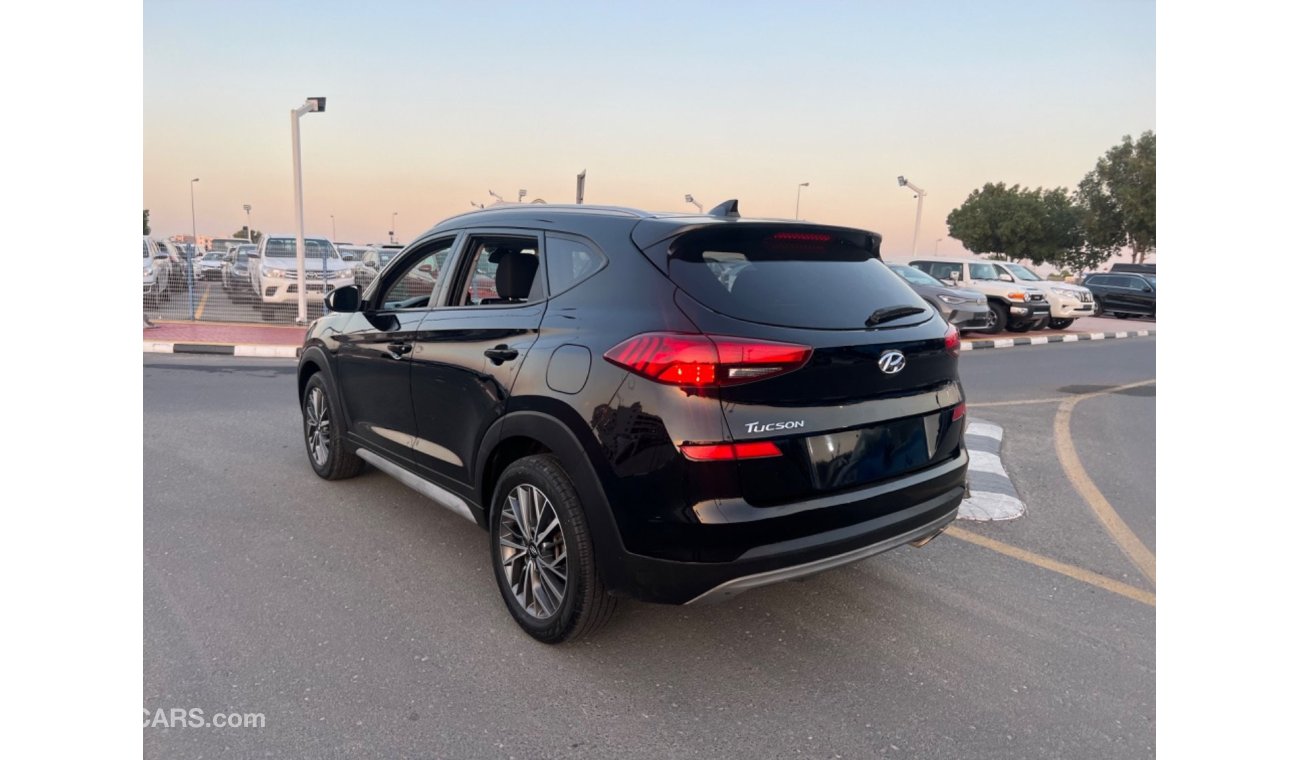 Hyundai Tucson GLS Push start special rims