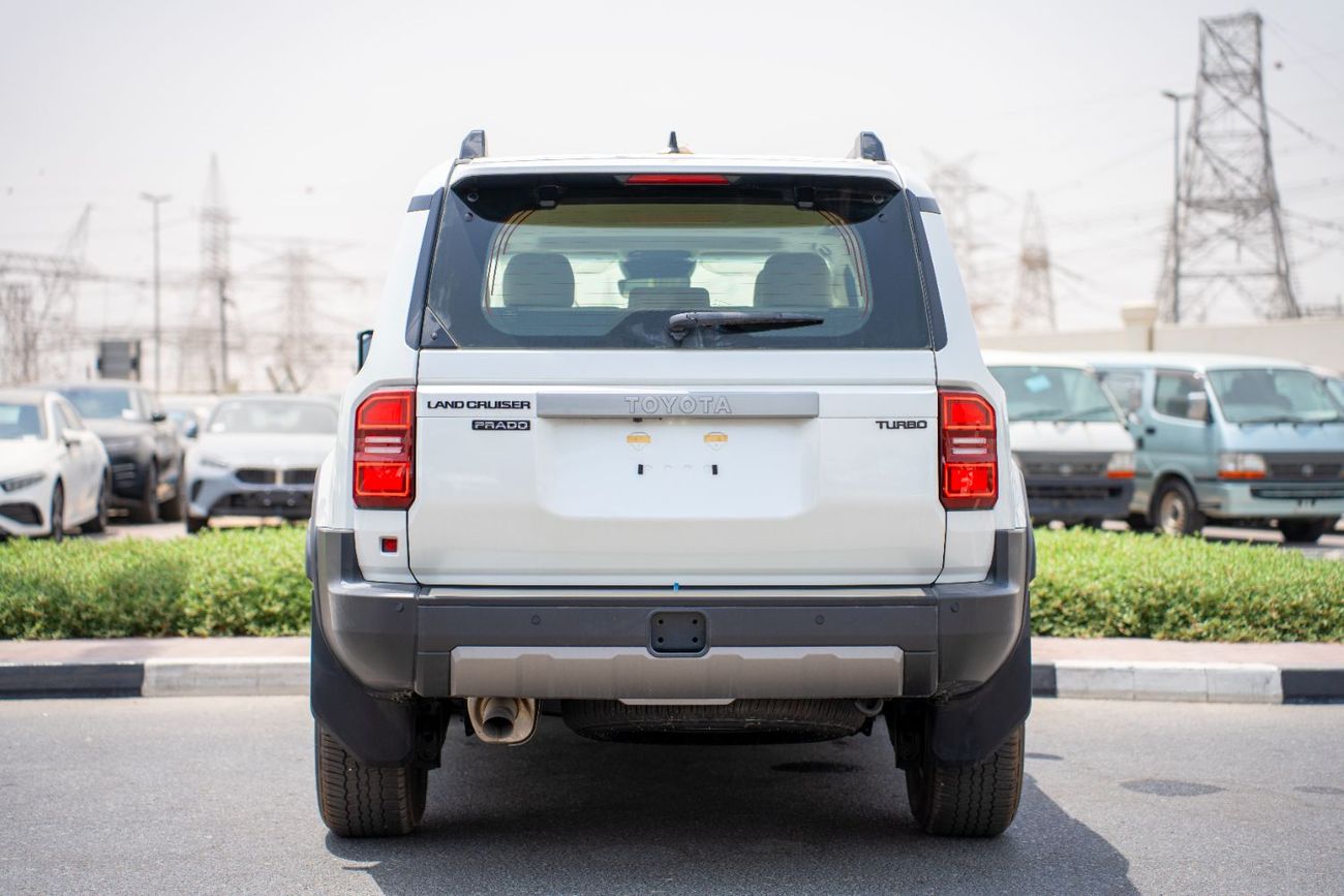 تويوتا برادو Toyota Prado 2024 2.4L Petrol 7 Seats