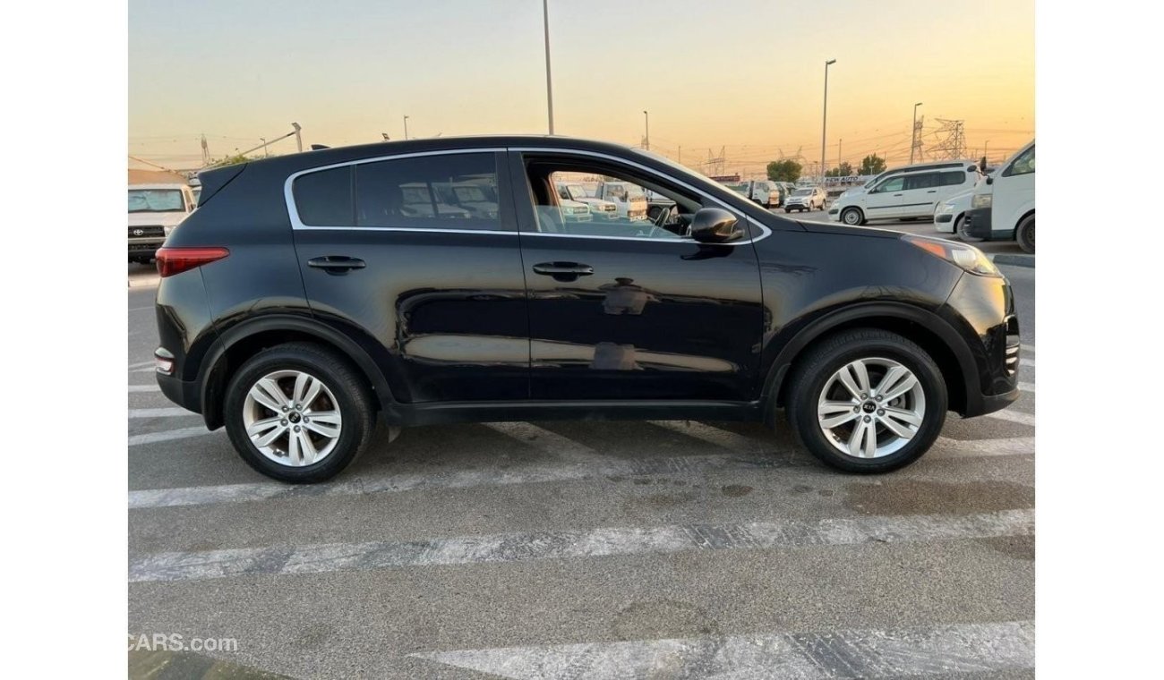 Kia Sportage 2018 Kia Sportage LX 2.4L V4 - AWD 4x4 MidOption+ -  UAE PASS