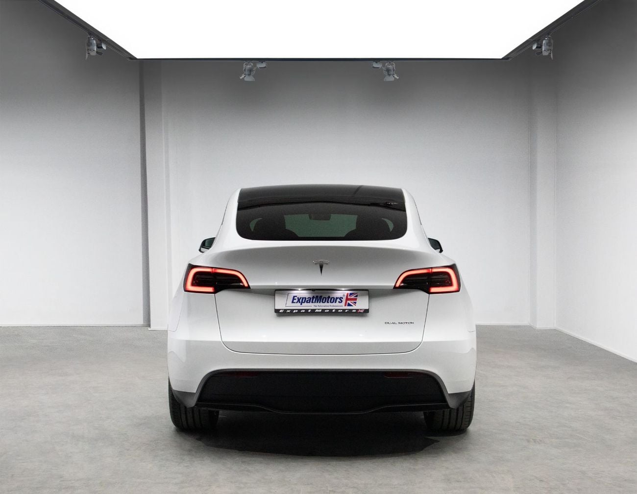 تسلا موديل Y Long Range (AWD)