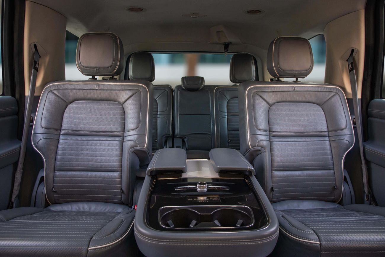 Lincoln Navigator Navigator Presidential | 2,840 P.M | 0% Downpayment | NAVIGATOR PRESIDENTIAL | WARRANTY!