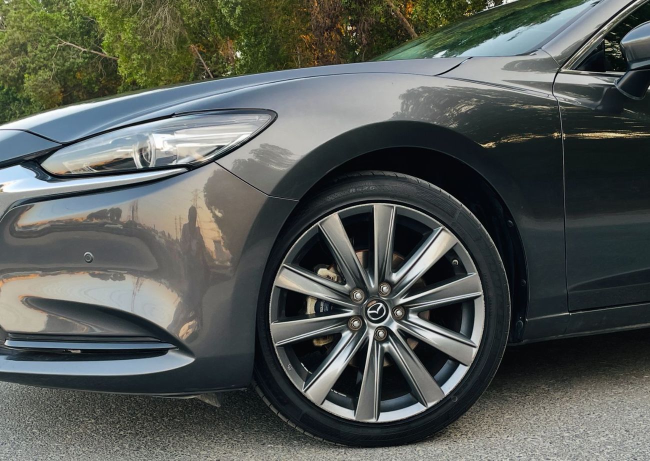 Mazda 6 LUXE ACCIDENTS FREE - GCC - FULL OPTION - ENGINE 2500 CC - PERFECT CONDITION INSIDE OUT