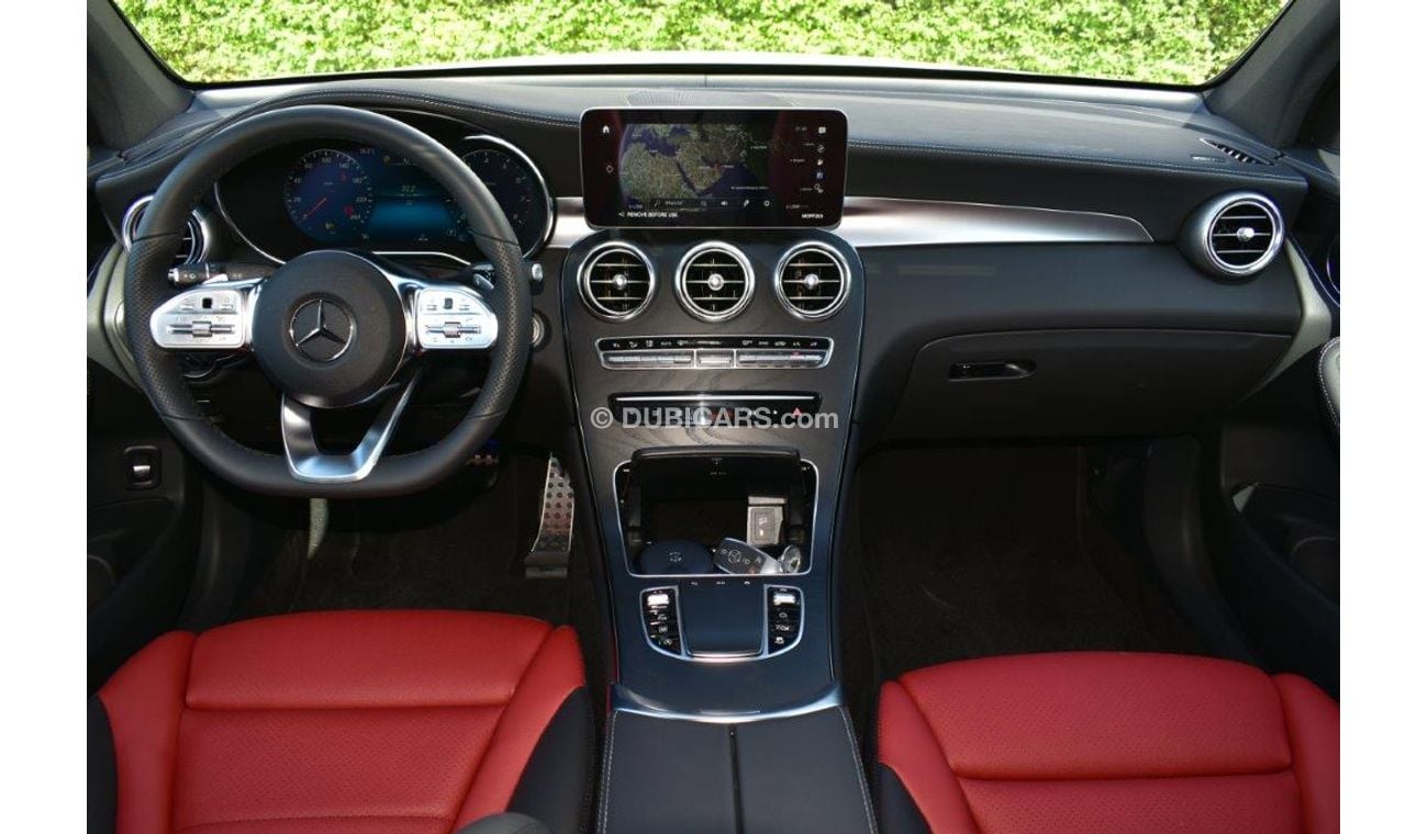 Mercedes Benz GLC 300 2.0L 4MATIC AWD COUPE