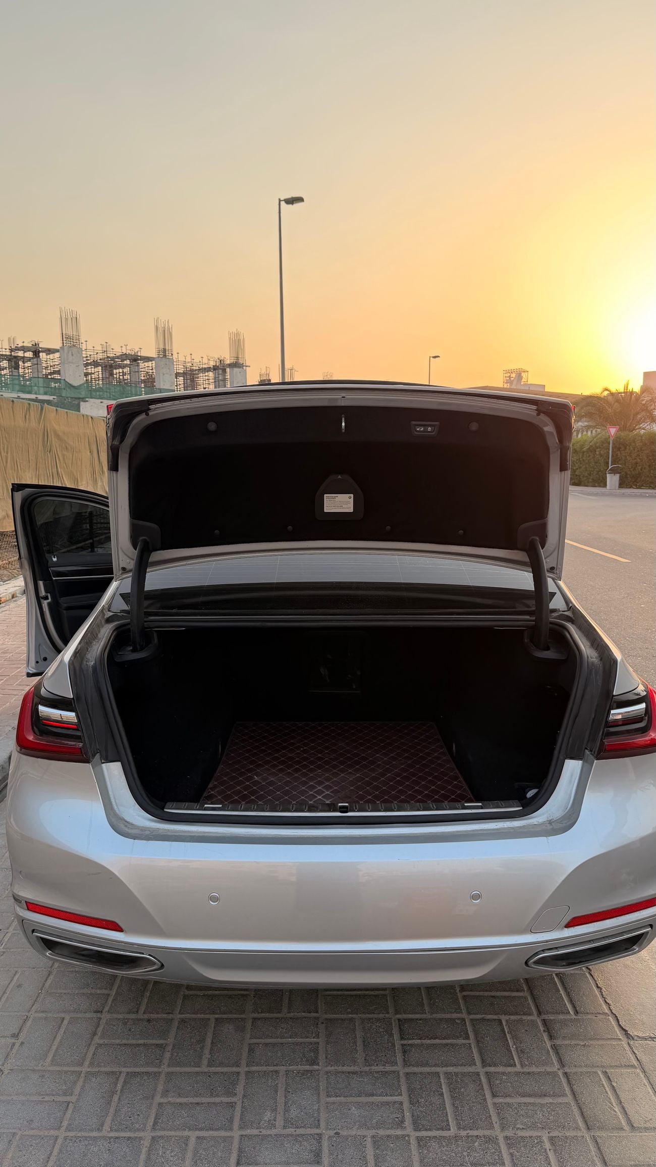 BMW 740Li