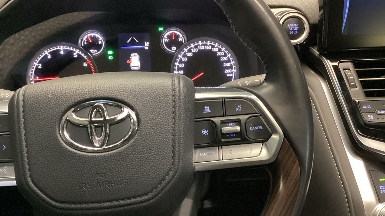 Toyota Land Cruiser GXR | upto AED 20,000 Ramadan Discount | Guaranteed Warranty | 0 Down Payment