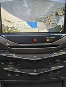 Lincoln MKX 2013 Lincoln MKX – Luxury midsize SUV in excellent condition. Powered by a strong 3.7L V6 engine wit