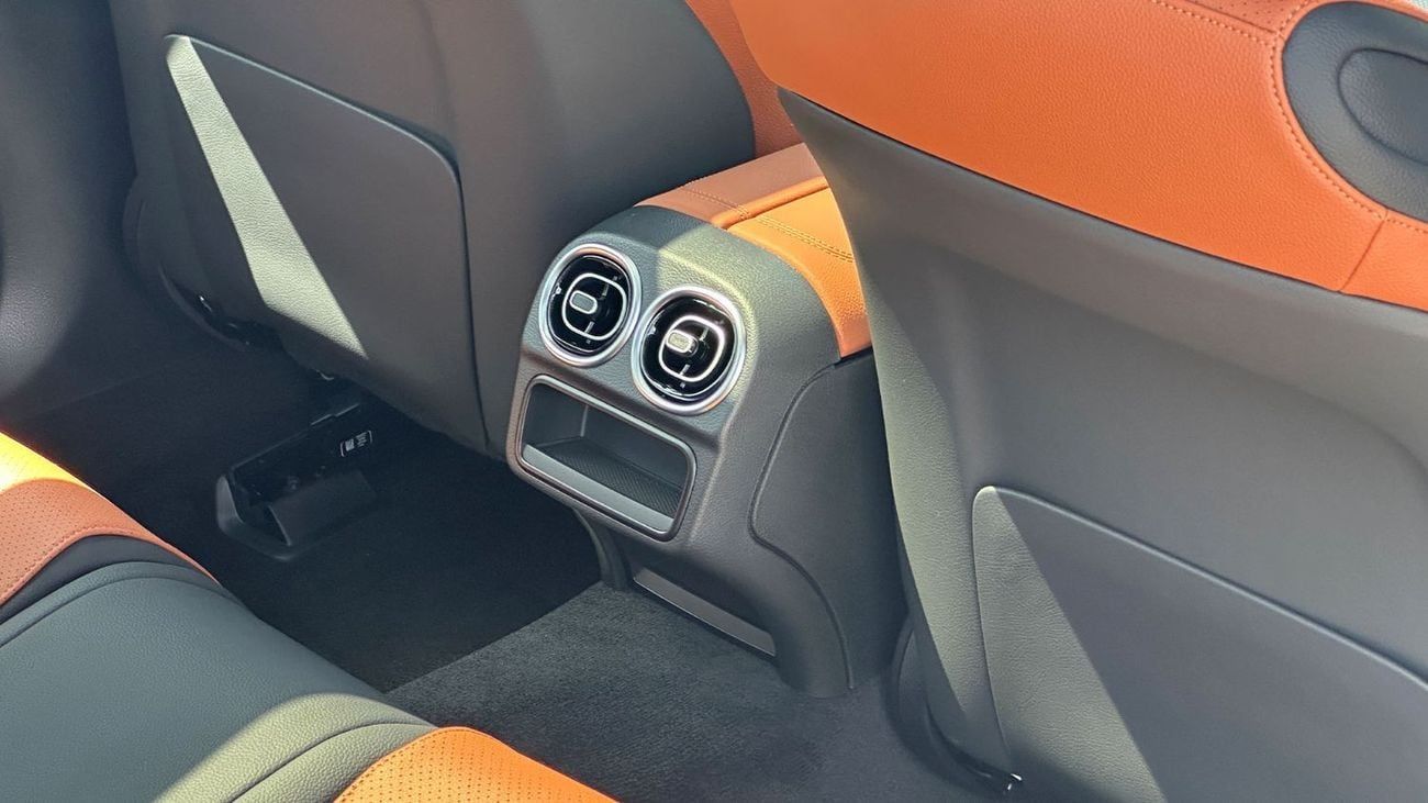 Mercedes-Benz C 200 Premium 2025 GCC 5 Years Agency Warranty