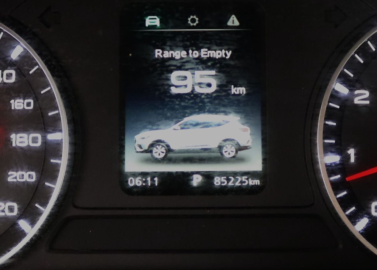 أم جي ZS ام جى ZS - موديل 2022 - خليجى - بدون حوادث - 1.5 - ممشى قليل - بحاله ممتازه من الداخل والخارج