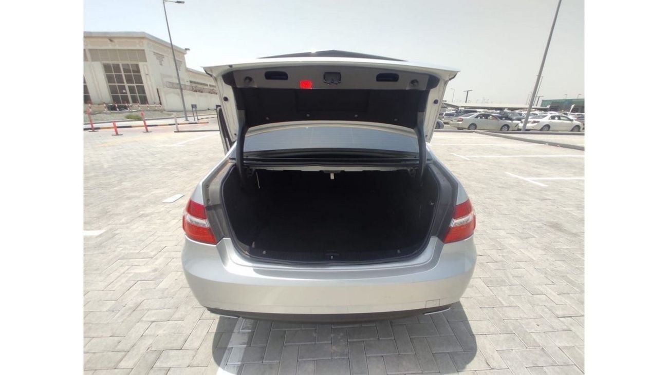 Mercedes-Benz E 350 Elegance