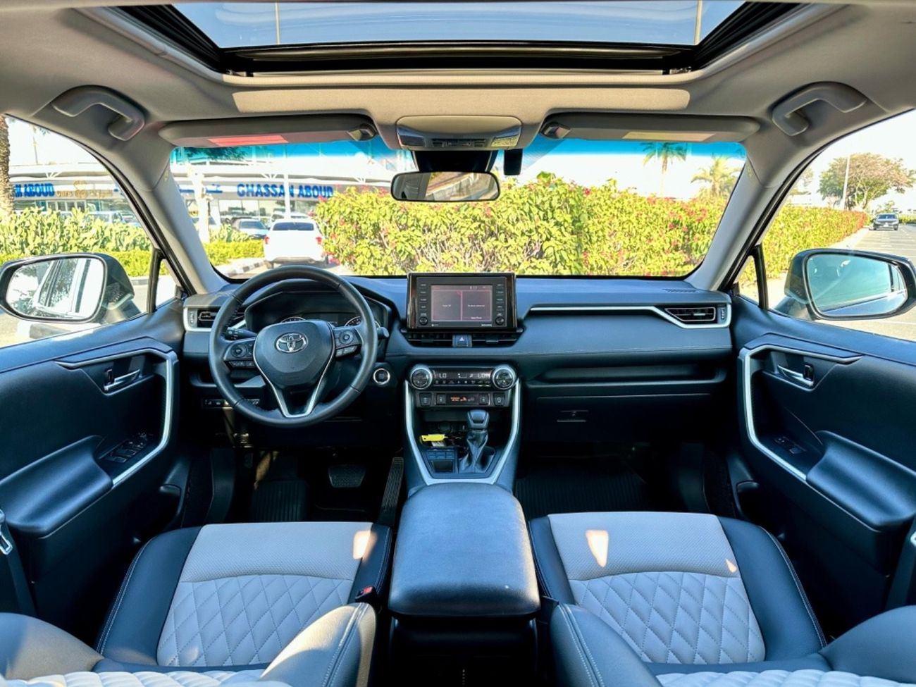 تويوتا راف ٤ 2022 Toyota RAV4 XLE 4x4, imported from USA