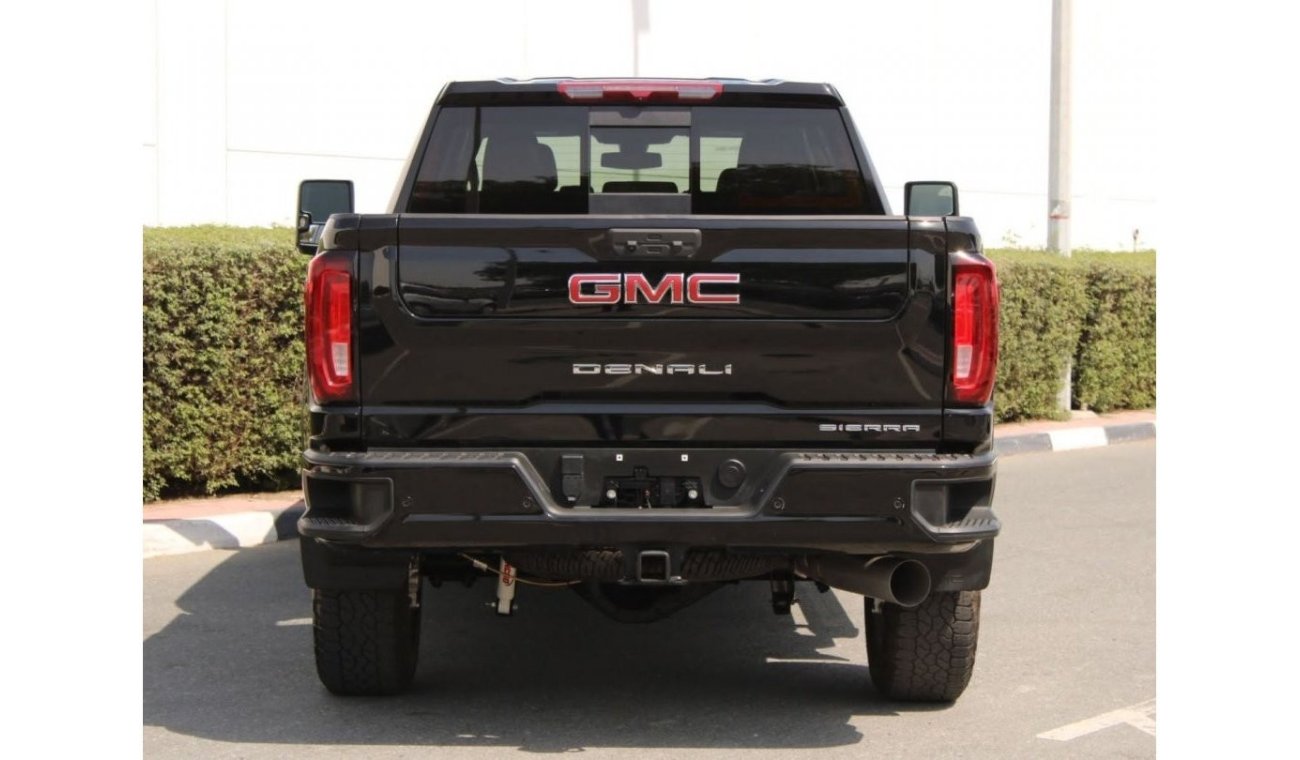 GMC Sierra 2500HD Diesel Denali Edition