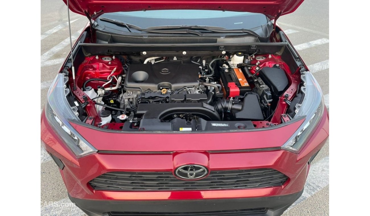 Toyota RAV4 2019 Toyota Rav4 Le 4x4 / EXPORT ONLY / فقط للتصدير
