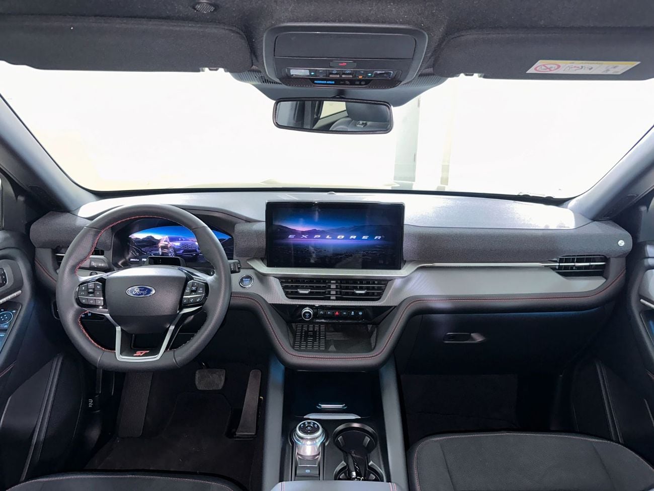 فورد إكسبلورر ST /E3625W / AL TAYER MOTORS AL QOUZ SHOWROOM