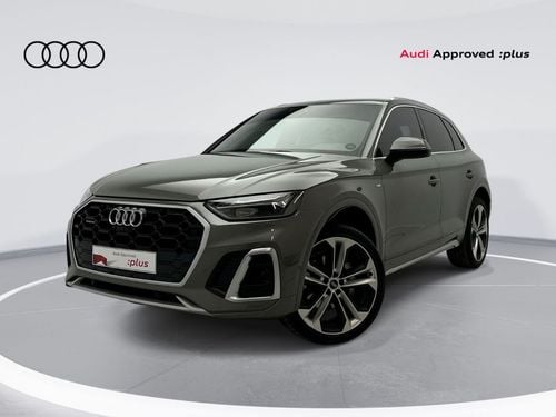 Audi Q5 45 TFSI Quattro Design 2.0L Q5 S line 45 TFSI quattro 249hp (Ref# 93948)