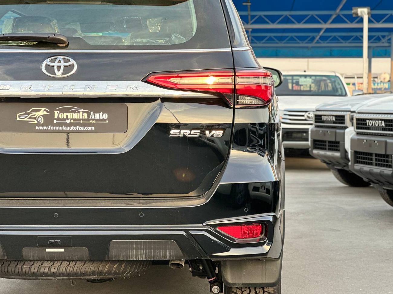 تويوتا فورتونر 4.0L PTR A/T // 2025 // High Option with DVD&Back Camera , Leather & Cooling Seats , Wireless Charge