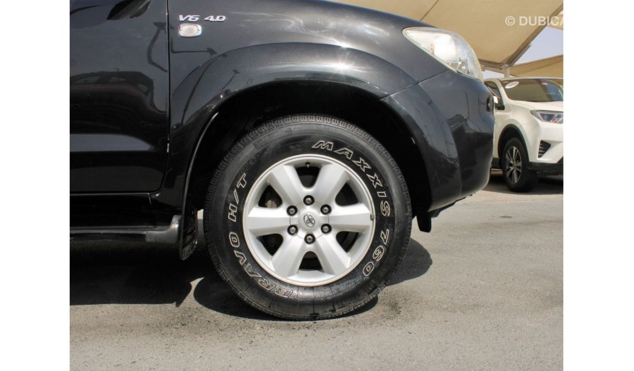 Toyota Fortuner ACCIDENTS FREE - GCC - CAR IS IN PERFECT CONDITION INSIDE OUT