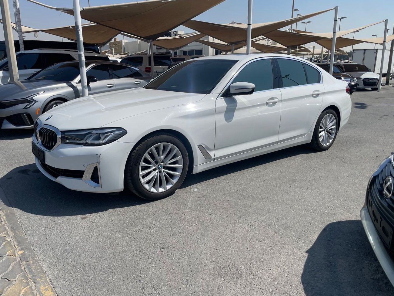 BMW 520i
