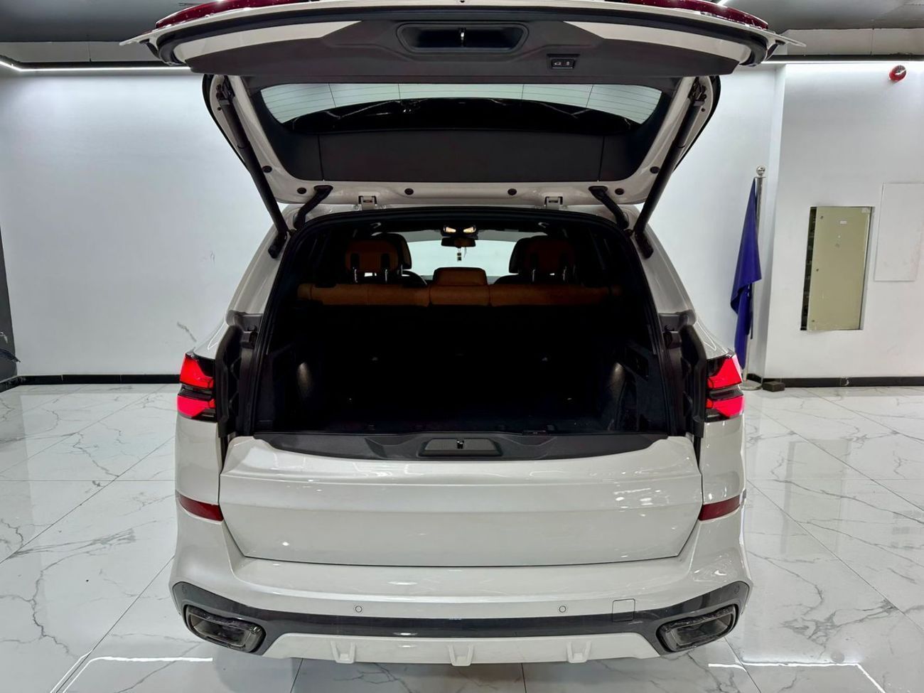 BMW X5 40i xDrive 3.0L AED 5,973 / Month | 0% Down Payment | Premium Performance SUV | GCC Specs