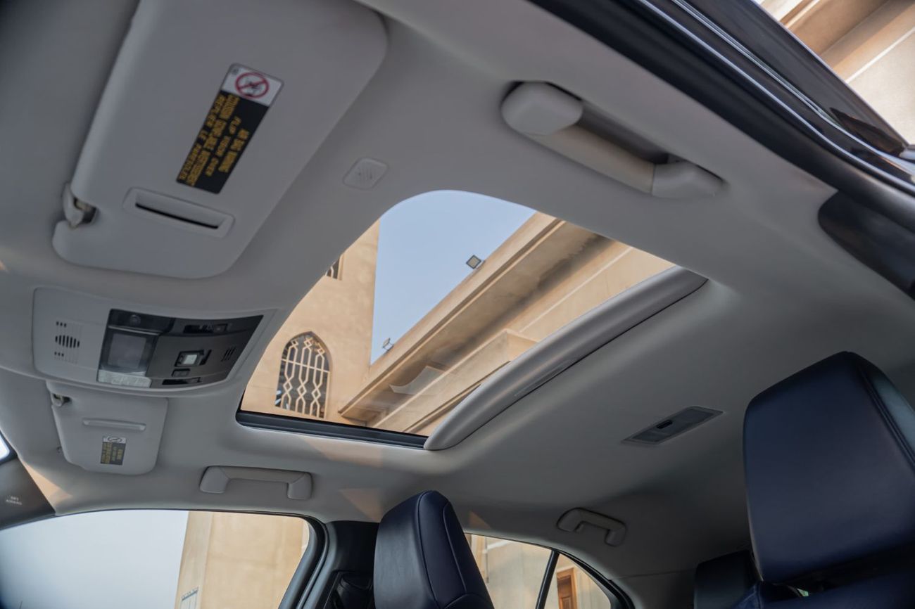 لكزس UX 200 Premier 2.0L (169 HP)