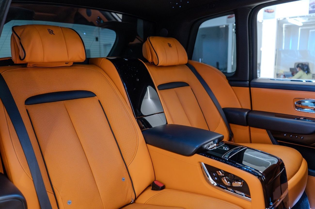 رولز رويس كولينان 2022 Rolls-Royce Cullinan, With Warranty From Rolls Royce, Excellent Condition, GCC Specs
