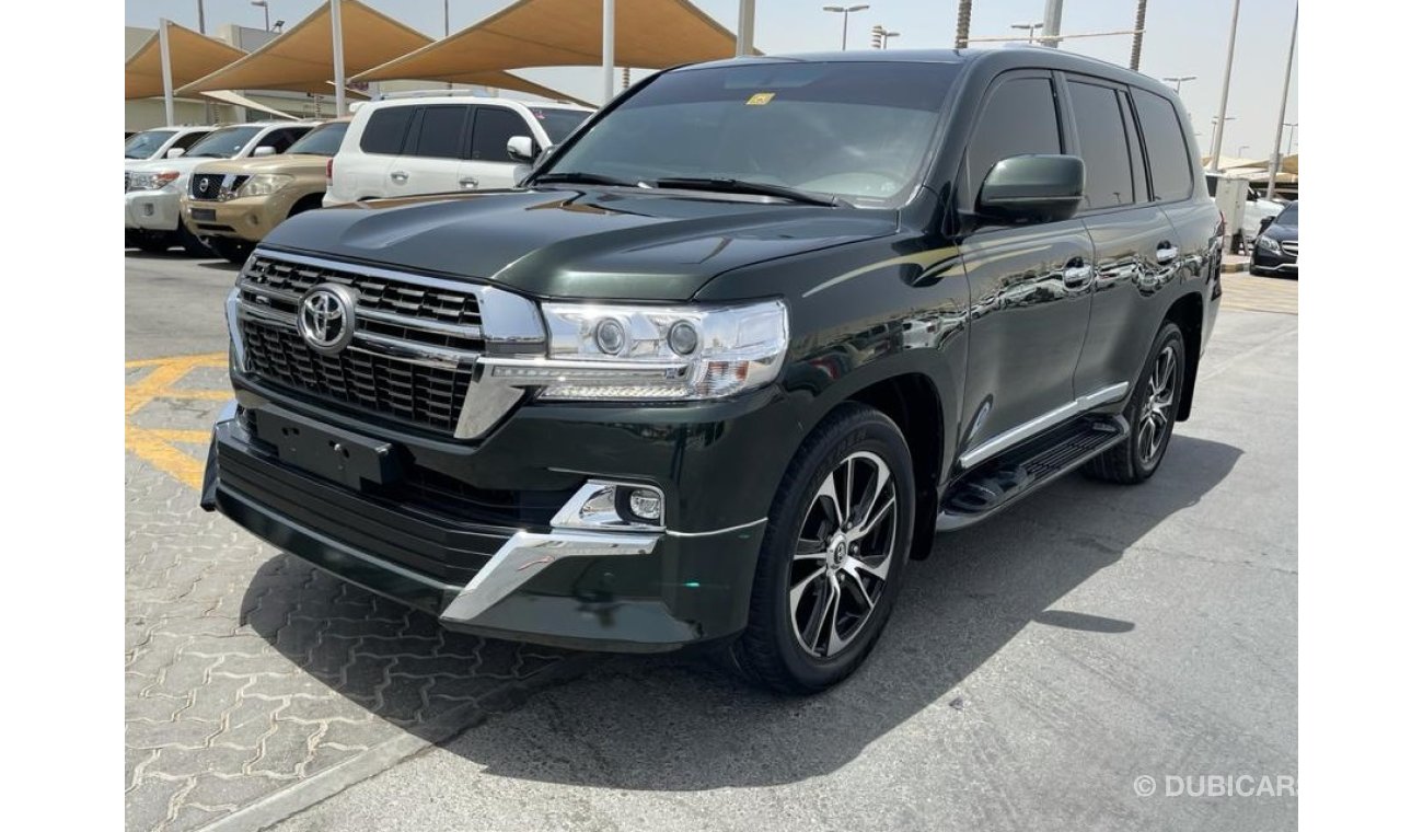 Toyota Land Cruiser VXR