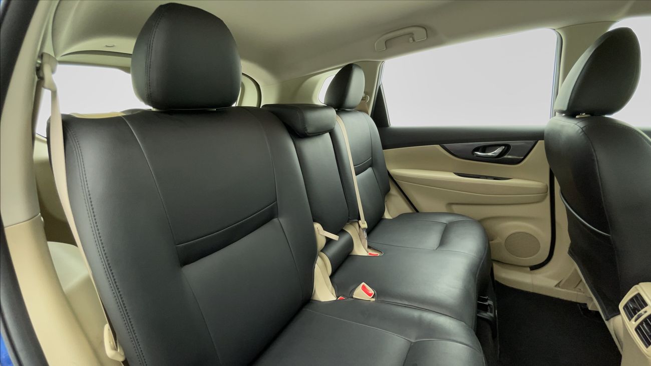 نيسان إكس تريل S 2.5 | بدون دفعة مقدمة | اختبار القيادة في المنزل