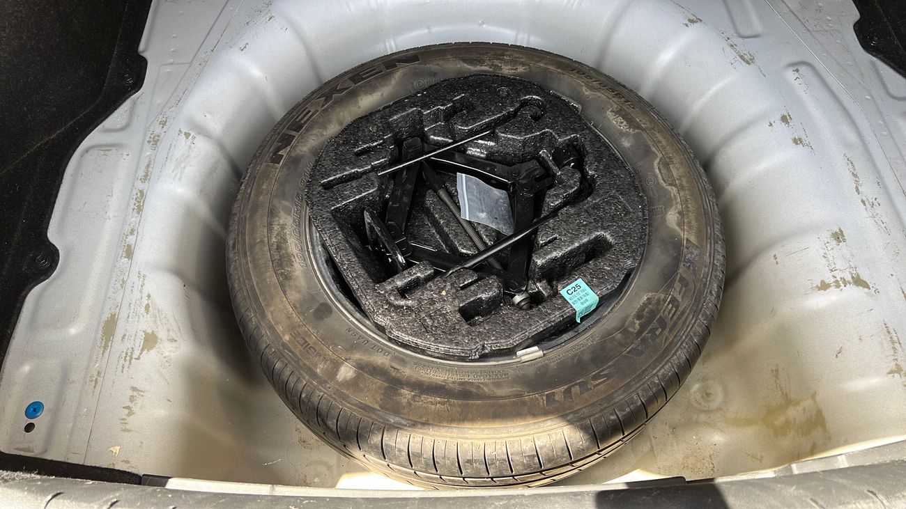 Hyundai Elantra 1600