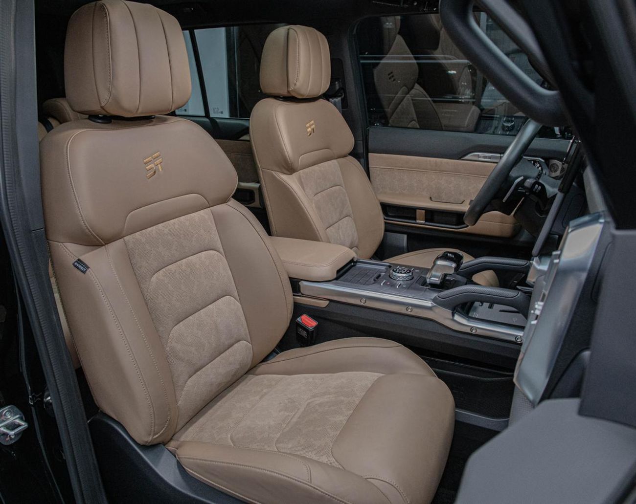 Jetour T2 Luxury Travel Plus • Jetour Warranty 2030 • Elite/Agency Supplied Vehicle