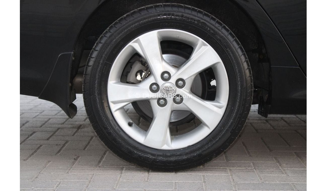 تويوتا كورولا XLI XLI تويوتا كورولا 2013 خليجي 1600 بحالة متتازة بدون صبغ بدون حوادث