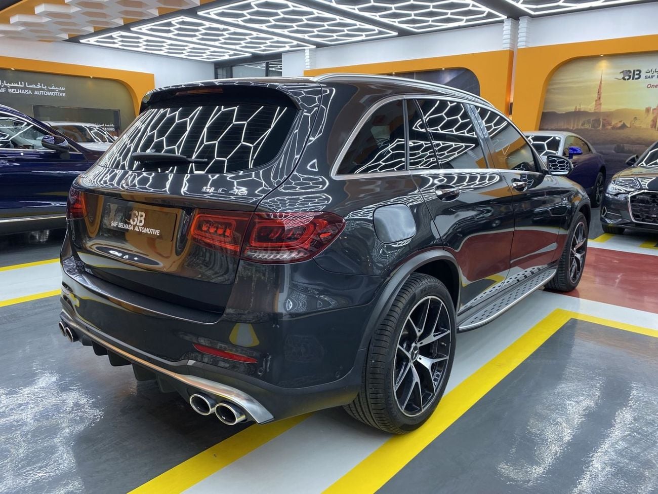 مرسيدس بنز GLC 43 AMG STD 4MATIC 3.0L (367 HP)