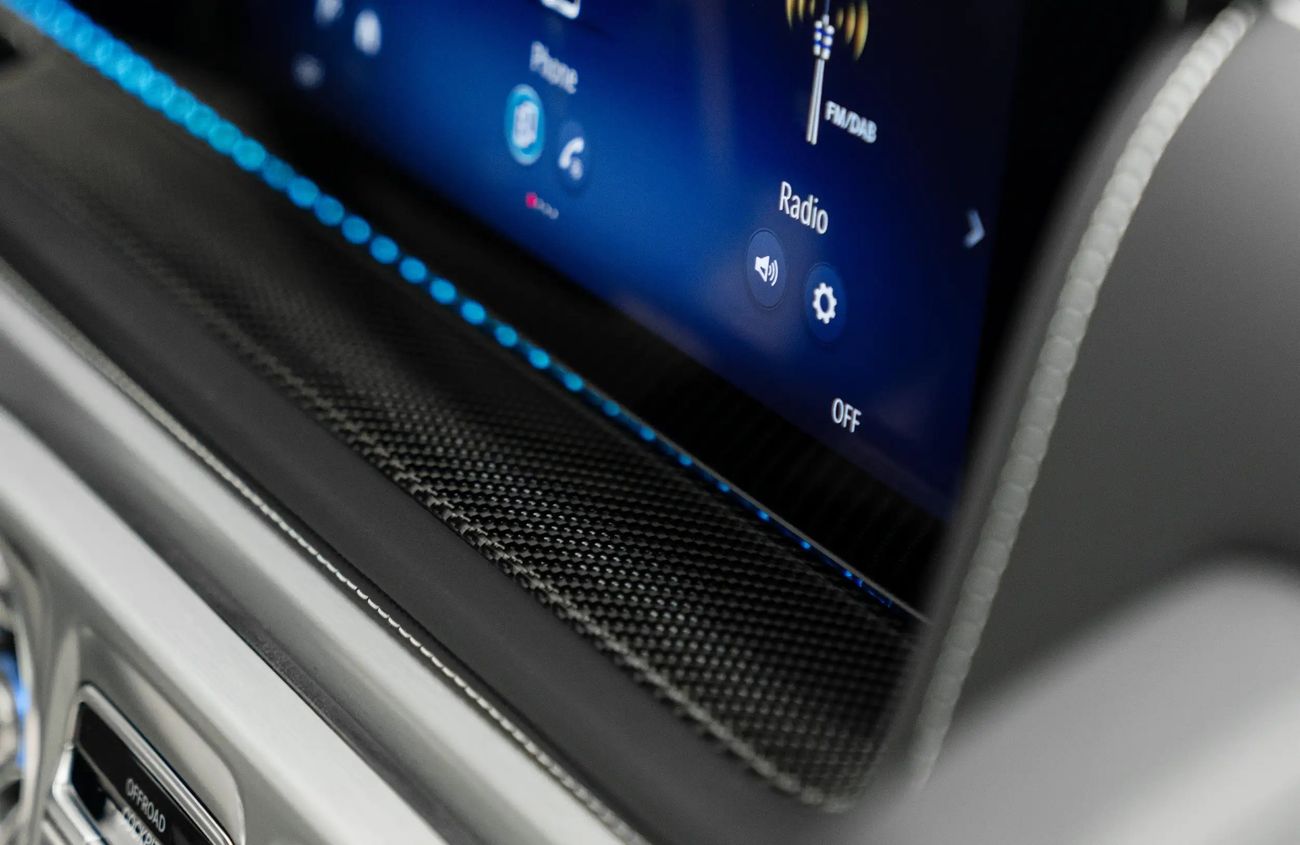 Mercedes-Benz G 63 AMG 4.0L V8 Twin-Turbocharged Engine + eMotor