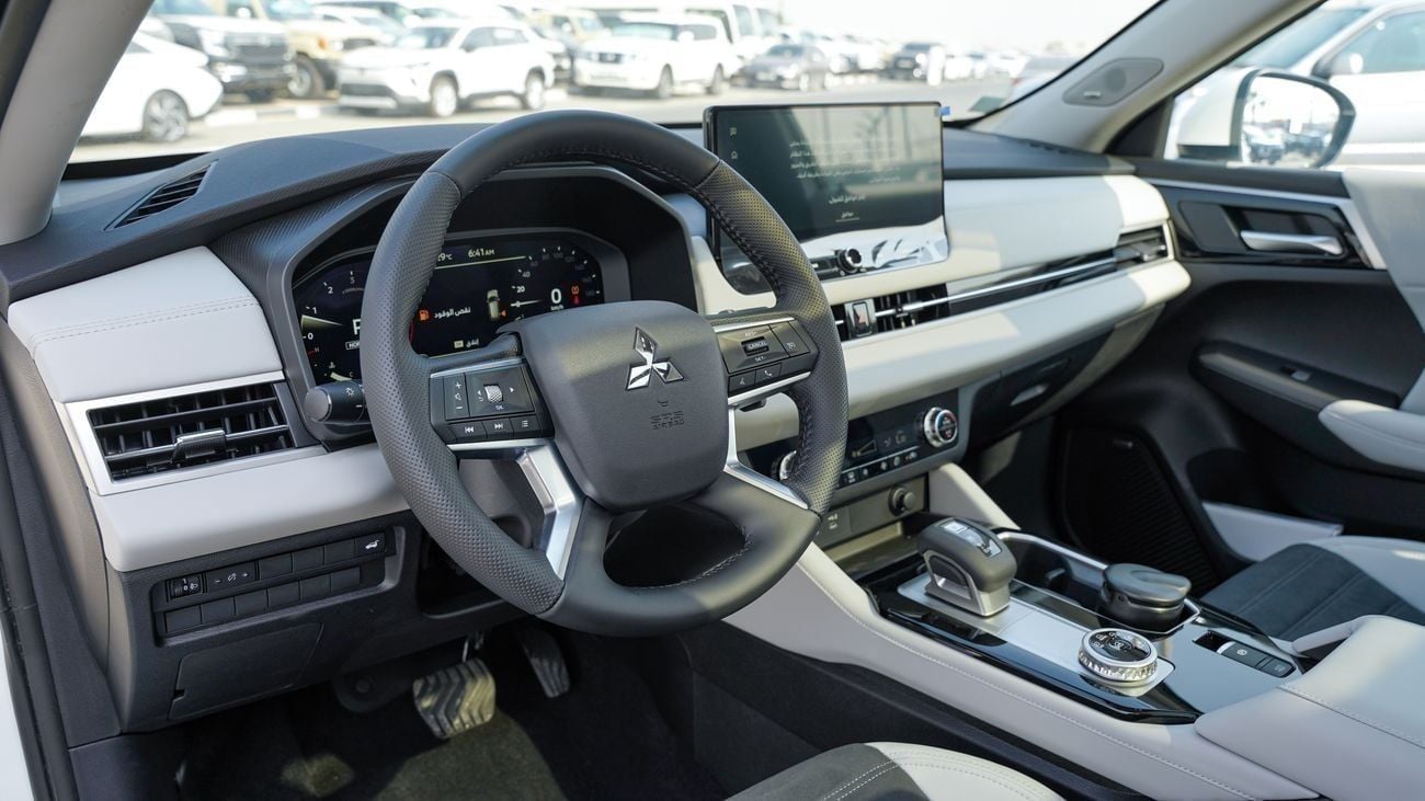 Mitsubishi Outlander Brand New 2026 Mitsubishi Outlander (GO3+) High Line  2.5L | 4-Cylinder | SUV | GCC Specs | 2WD | Ex