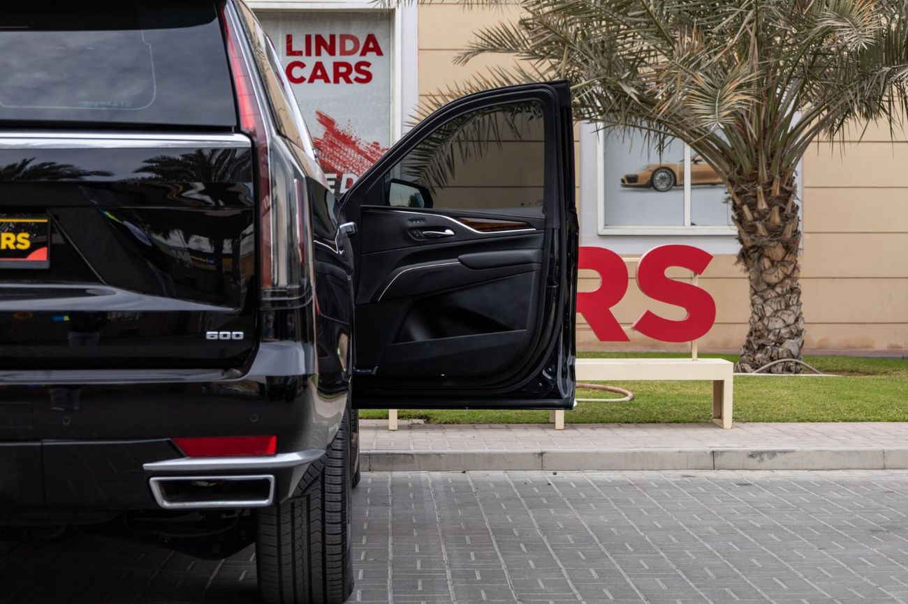 كاديلاك إسكالاد Premium Luxury 6.2L 4WD