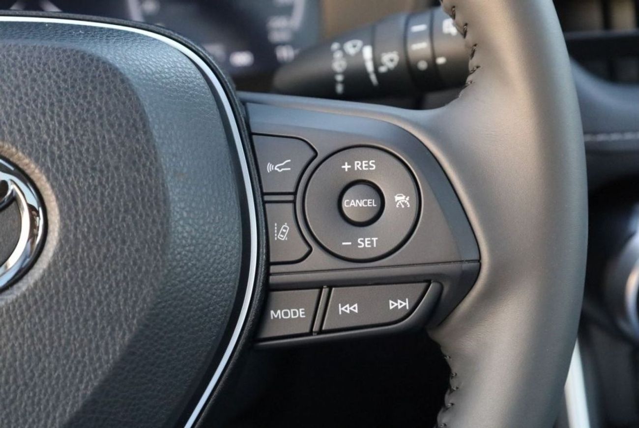 Toyota RAV4 TOYOTA_RAV4_HYBRID_2.5L_2025_FULL_OPTIONS