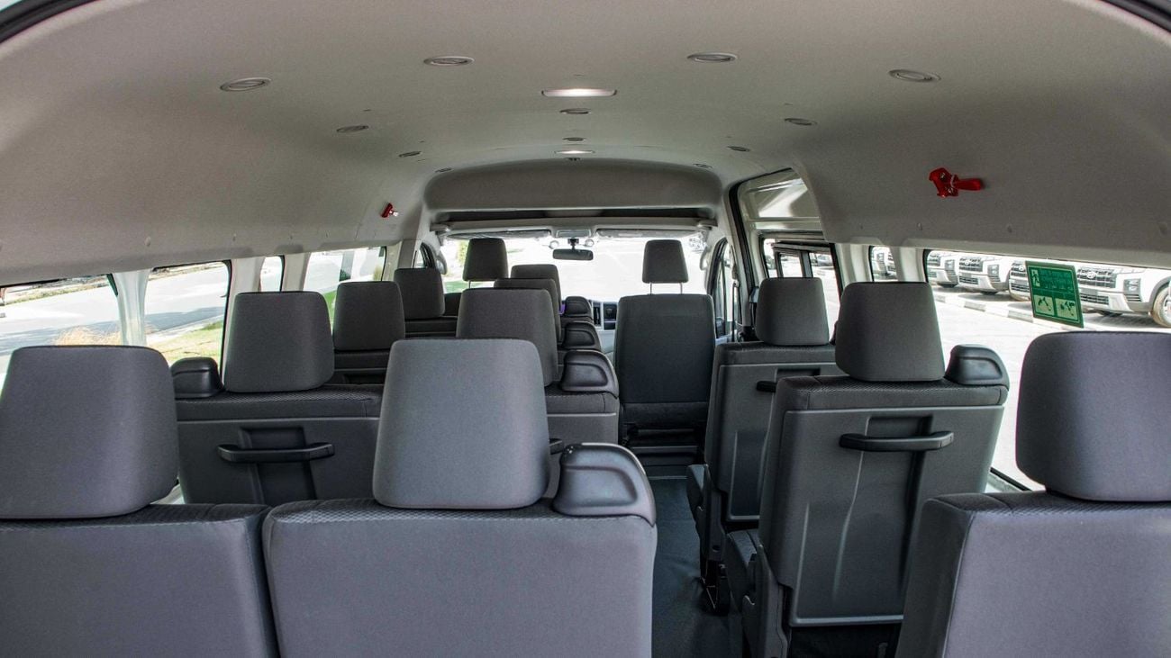 تويوتا هاياس HIGH ROOF |13S P | 3.5L | MT | GL RB | BUS | 3 Years Warranty | For Local Registration +10%