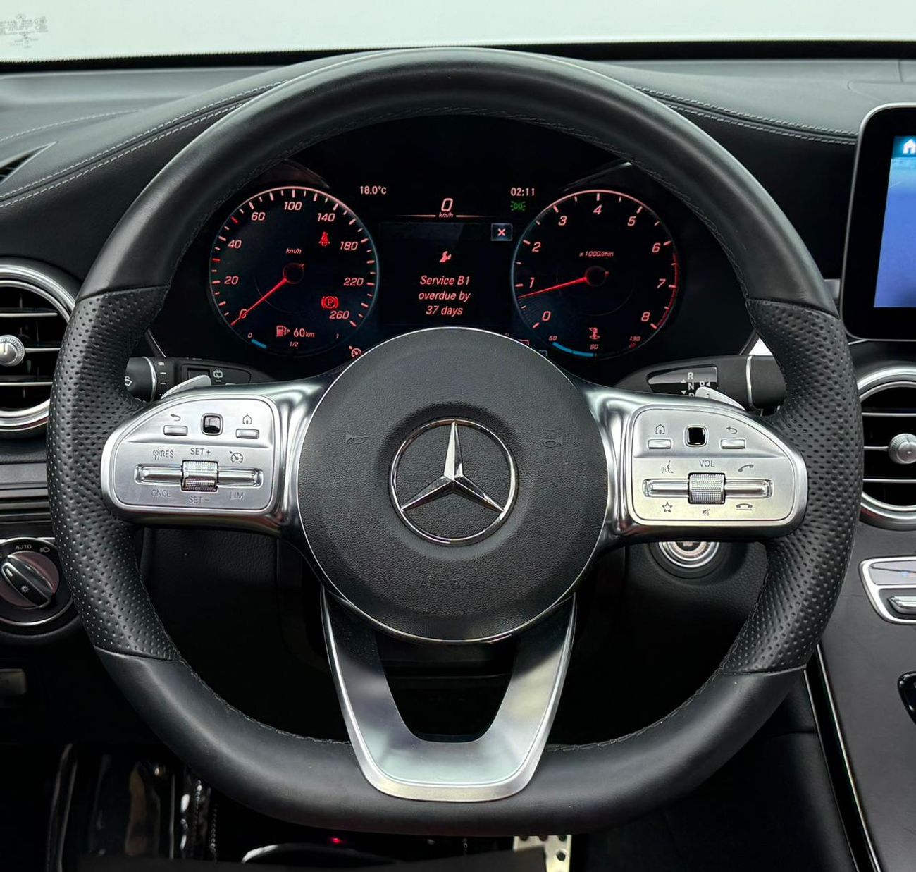 Mercedes-Benz GLC 300 2021 Mercedes Benz GLC300 4MATIC, Warranty, Full Service History, Very Low Km, Fully Loaded, GCC