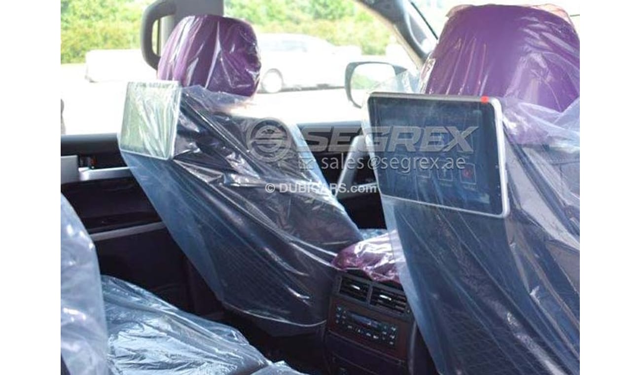 Toyota Land Cruiser 2019 LC200 4.5 T.Diesel - Executive Lounge