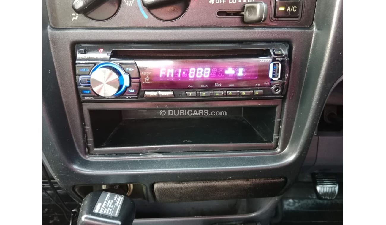 Toyota Hilux TOYOTA HILUX PICK UP RIGHT HAND DRIVE   (PM1540)