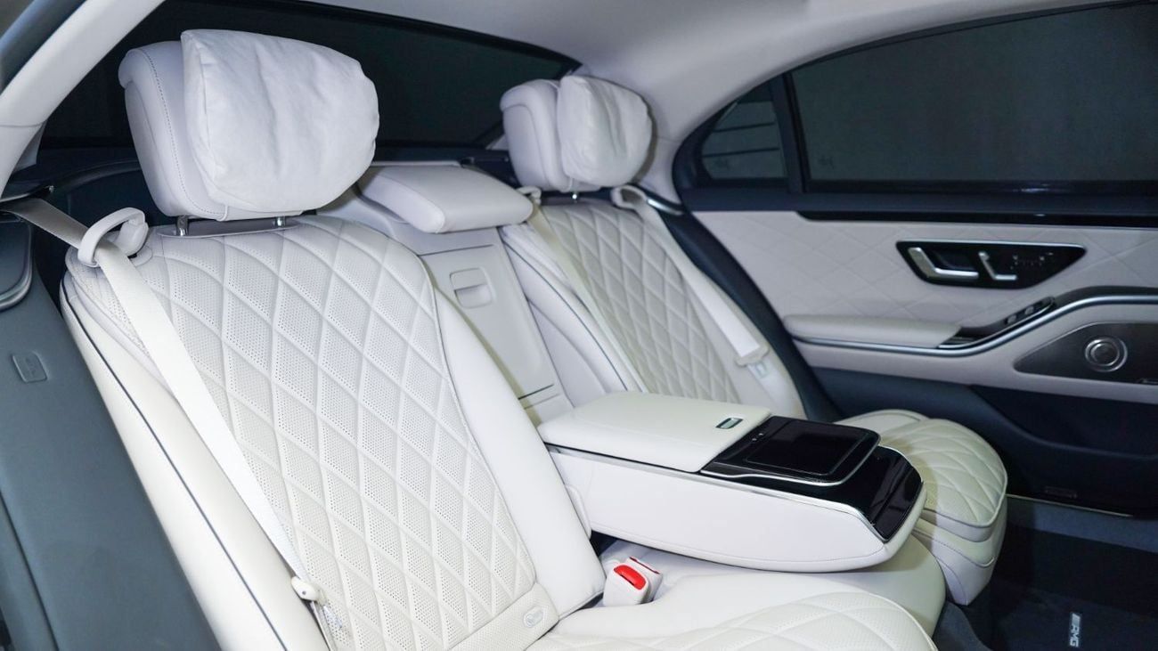 Mercedes-Benz S 500 S500 AMG Line | AED 7,826 PM | Warranty & Service March 2029 | GCC