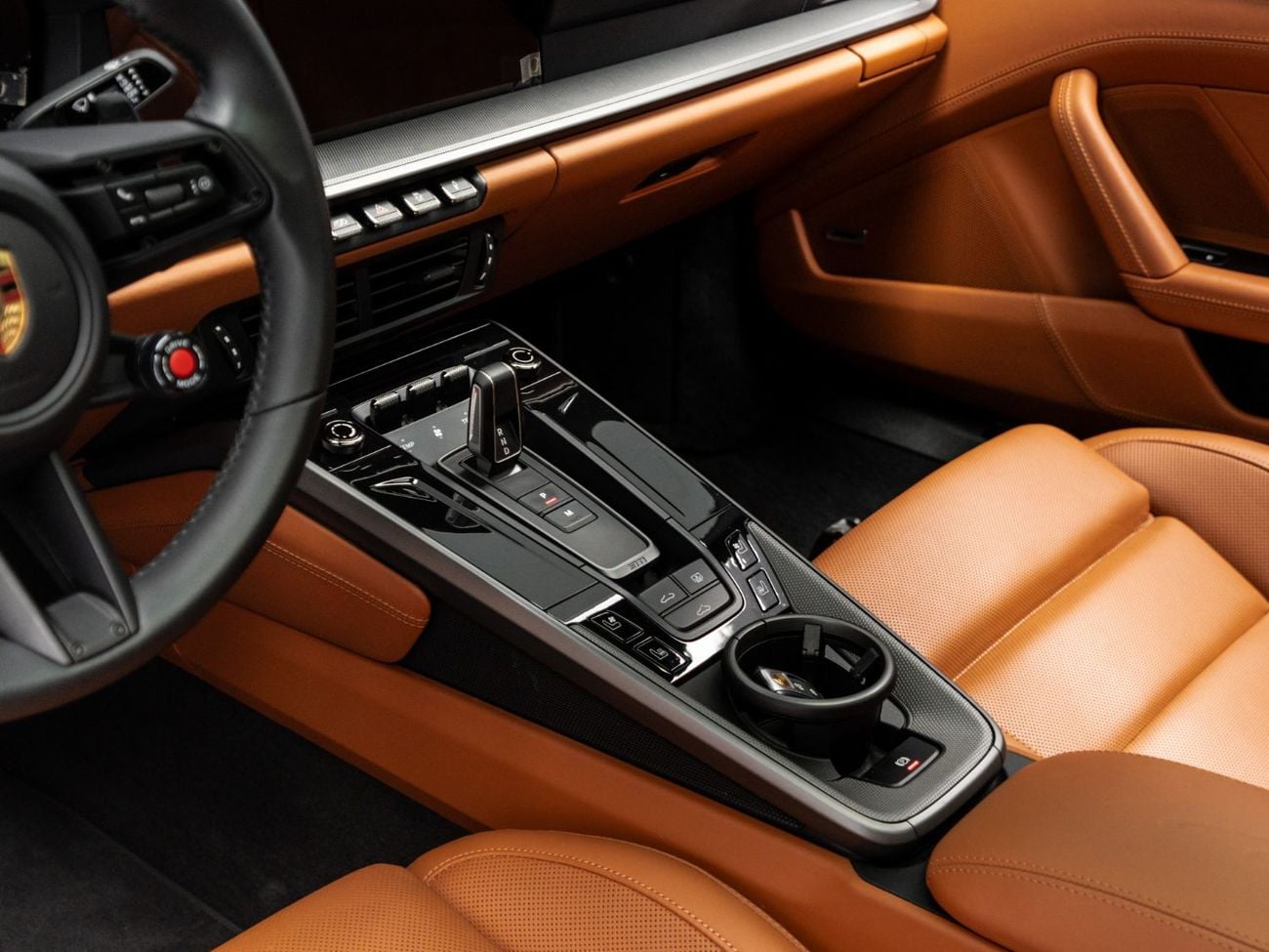Porsche 911 Carrera 3.0L (444 HP) Coupe 2025 Porsche 911 Carrera, 3.0 TC F6 RWD, 388bhp, 8-Speed PDK