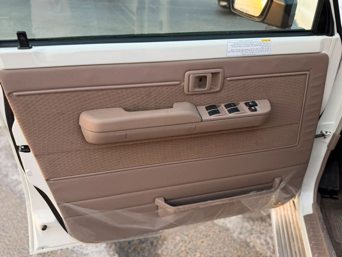 تويوتا لاند كروزر 70 HT VXR 5 DOORS 4.0L