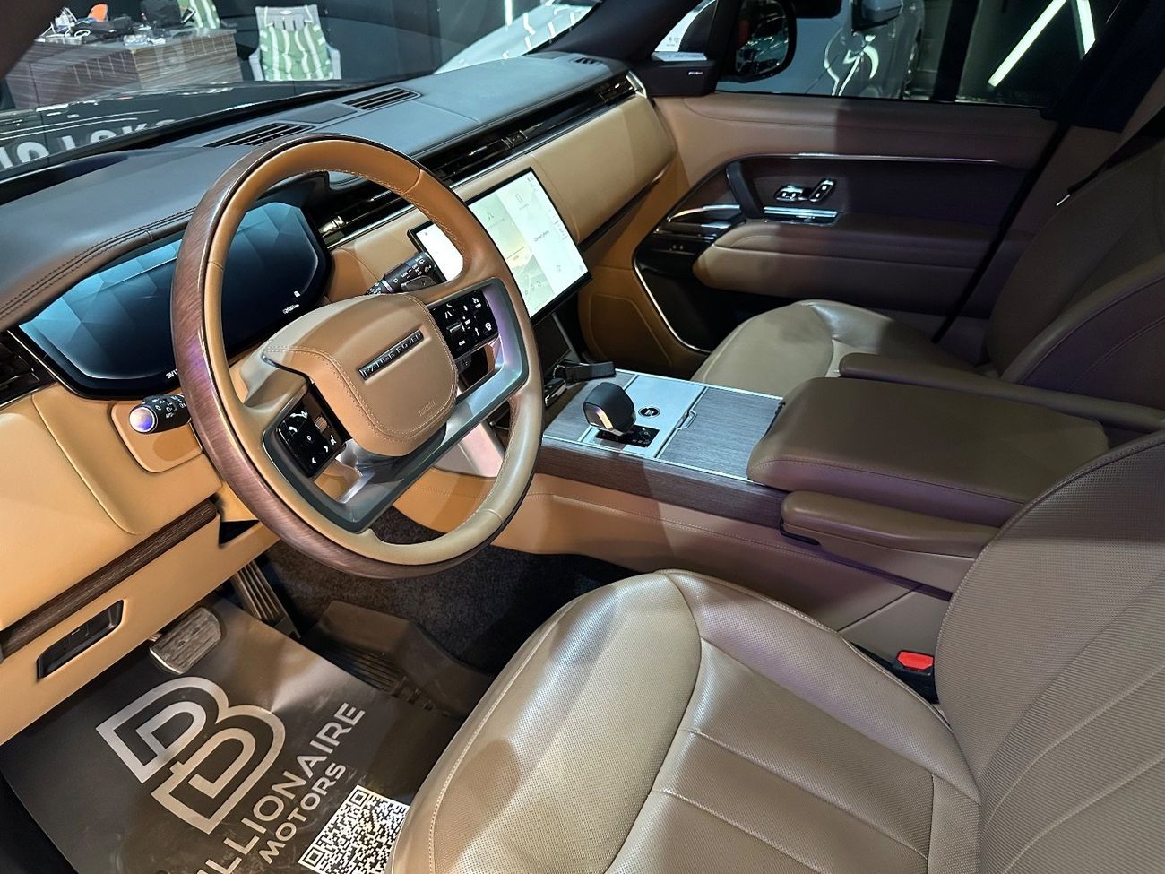 Land Rover Range Rover SE P360 3.0L RANGE ROVER VOUGE SE | 2025 | GCC UNDER WARRANTY & CONTRACT SERVICE FREE ( ALTAYER ) | 