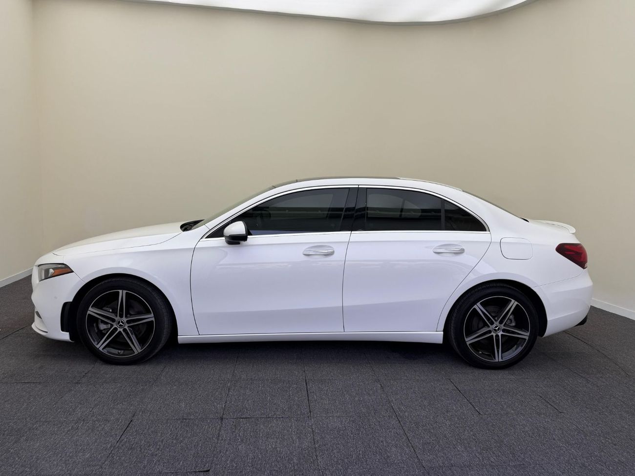 مرسيدس بنز A 220 American 60000km