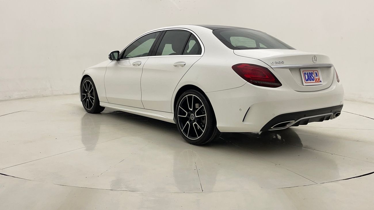 مرسيدس بنز C 200 AMG SPORT PACKAGE 2 | بدون دفعة مقدمة | اختبار القيادة في المنزل