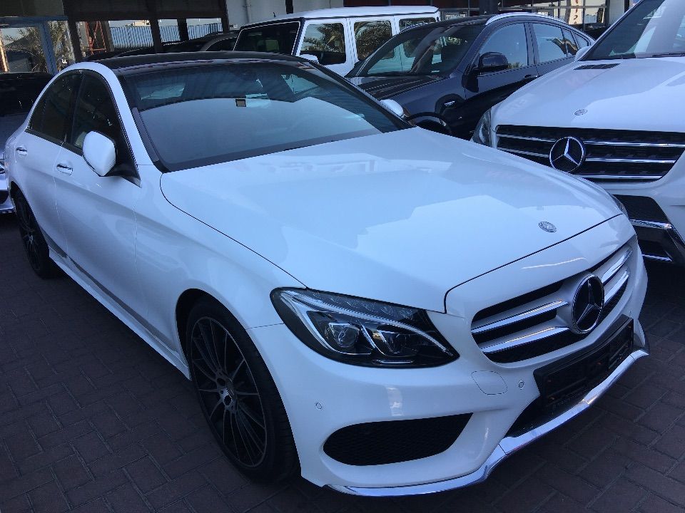 Used Mercedes-Benz C200 2016 for sale in Dubai - 88655