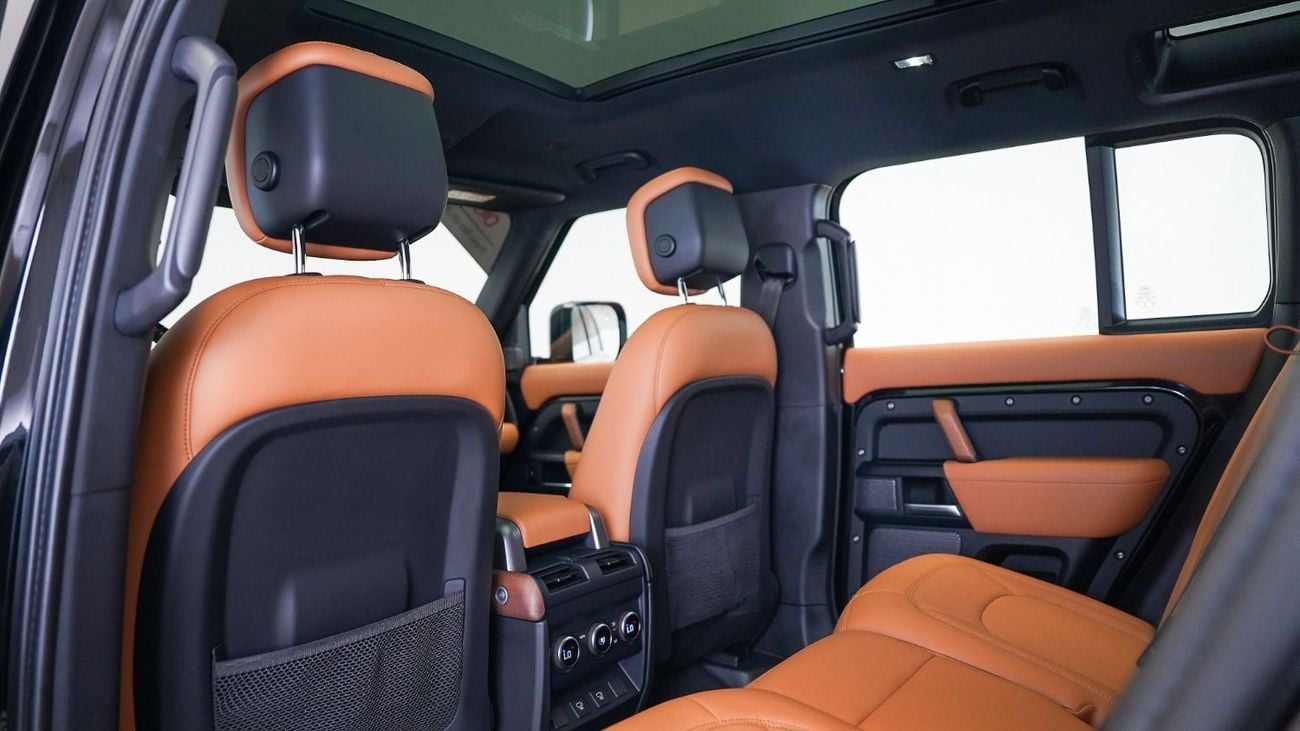 Land Rover Defender Defender 110 P400 HSE X-Dynamic | AED 5,242 PM | Warranty June 2028 | GCC