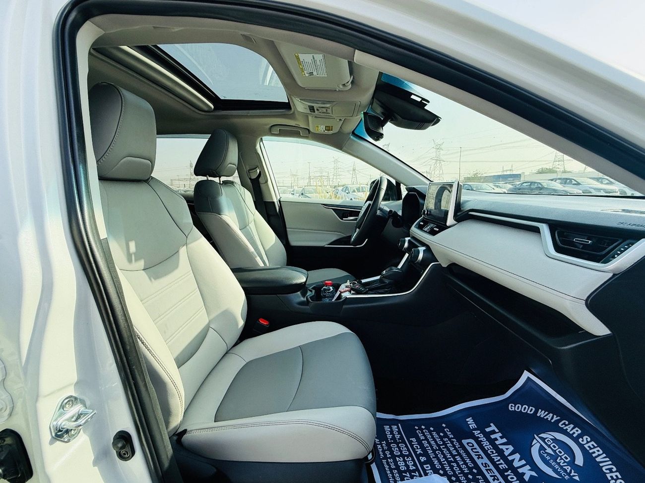 Toyota RAV4 Toyota RAV4 XLE premium