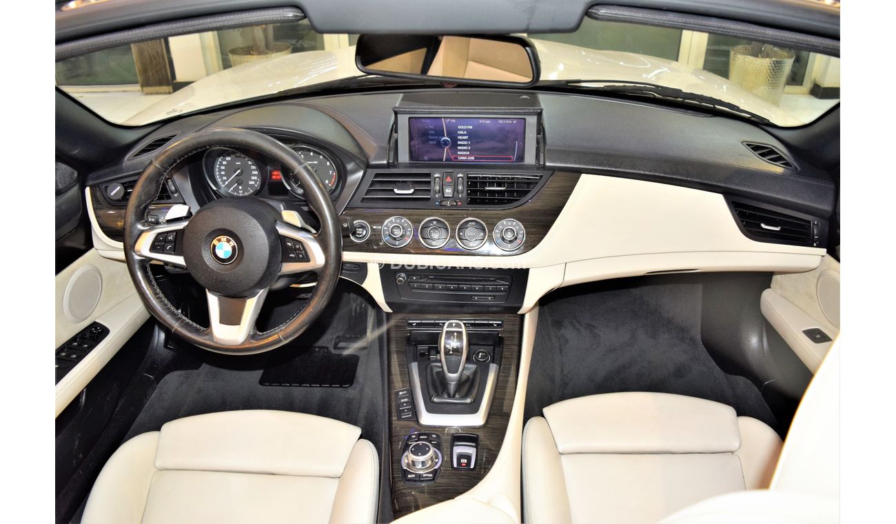 BMW Z4 60000KM ONLY  35is Hard Top Convertible 2010 Model GCC Specs