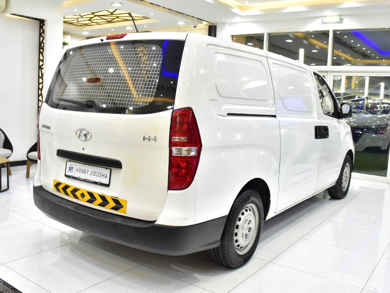 Hyundai H1 Starex EXCELLENT DEAL for our Hyundai H1 ( 2021 Model ) in White Color GCC Specs